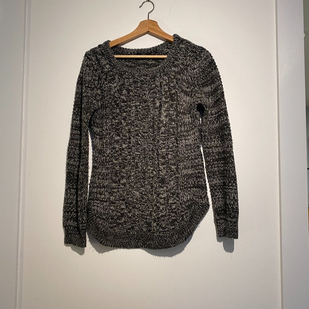 Black and White Small Marled Sweater -- Size Small